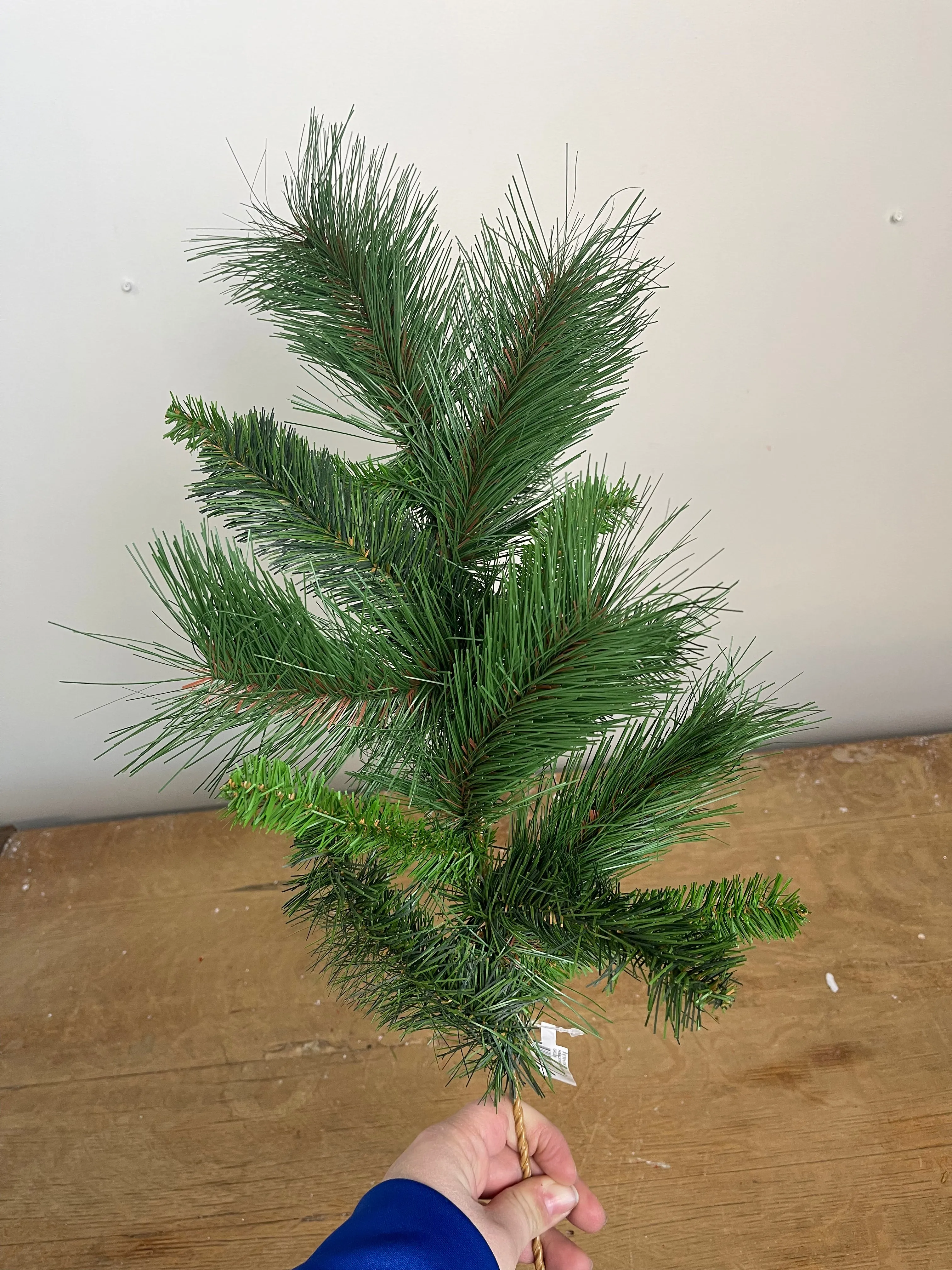 25" Himalayan Pine Spray