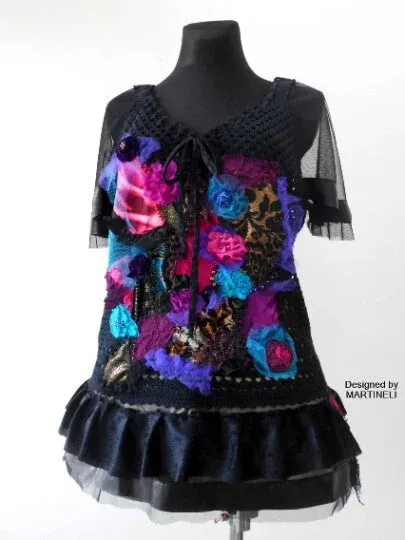 Black Knit Top,L/XL Embroidered Top