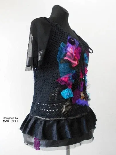 Black Knit Top,L/XL Embroidered Top