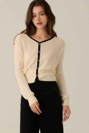 Fitted just right cardigan in Beige/Grey