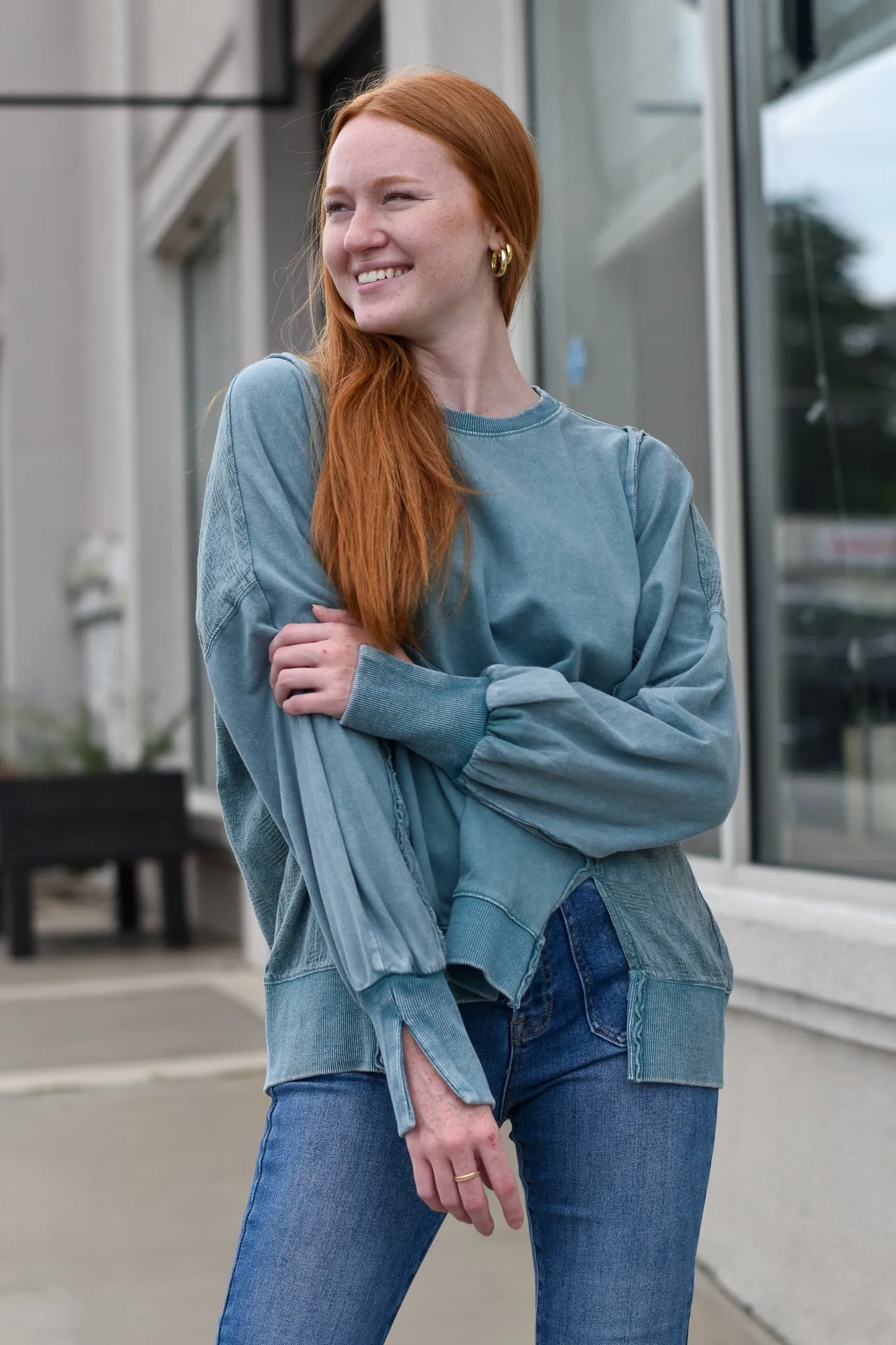 Lace Mix Mineral Wash Pull-Over