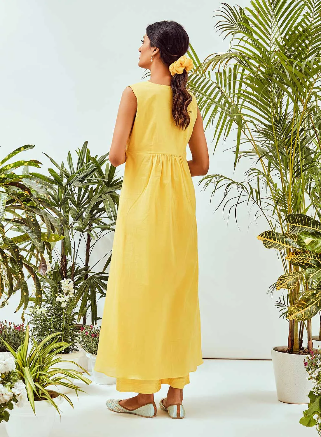 Marigold V Neck Set