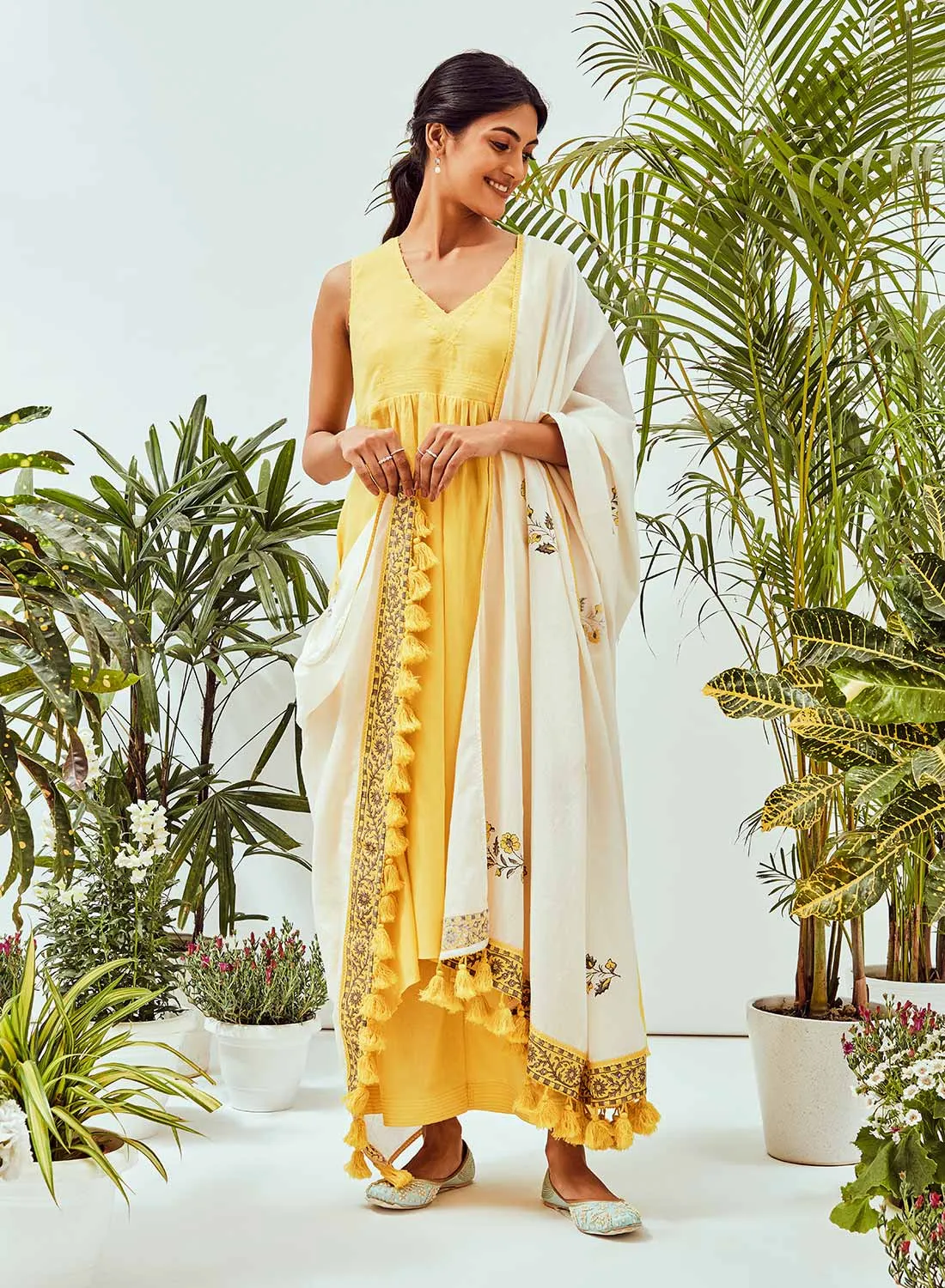 Marigold V Neck Set