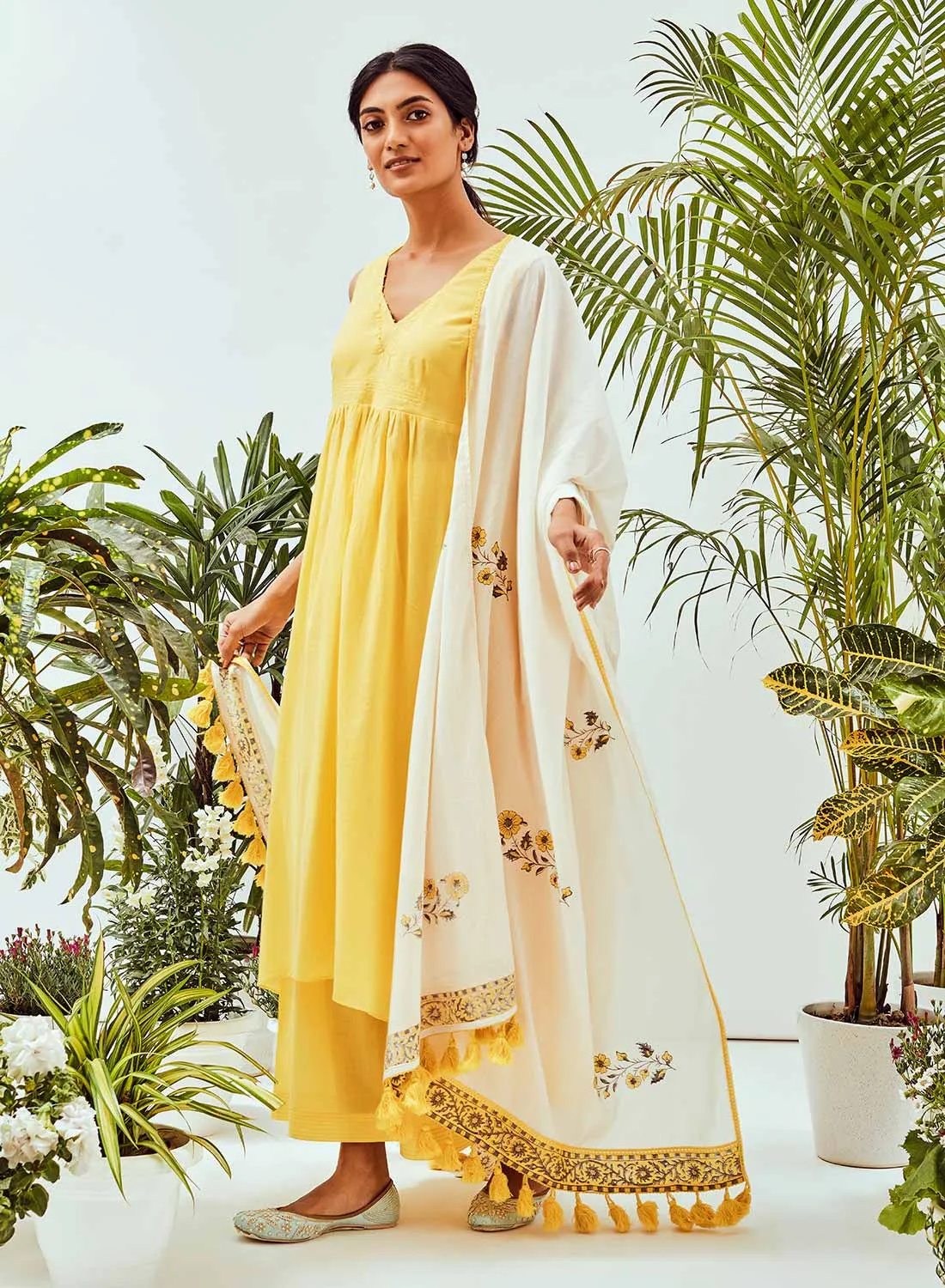 Marigold V Neck Set