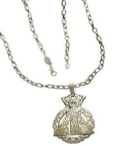 Medalla Virgen del Campo con cadena larga plata de ley