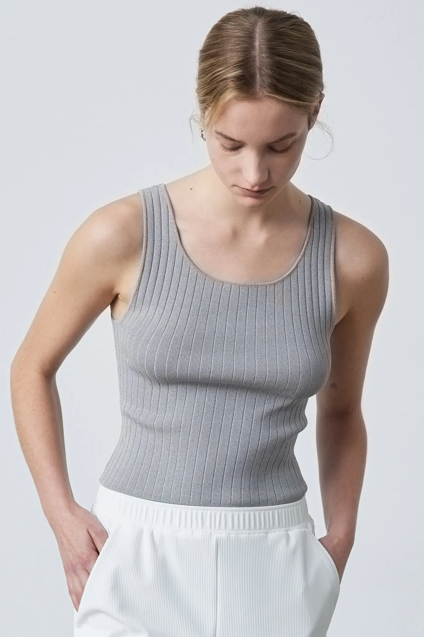 Ribbed Knit Cropped Tank Top