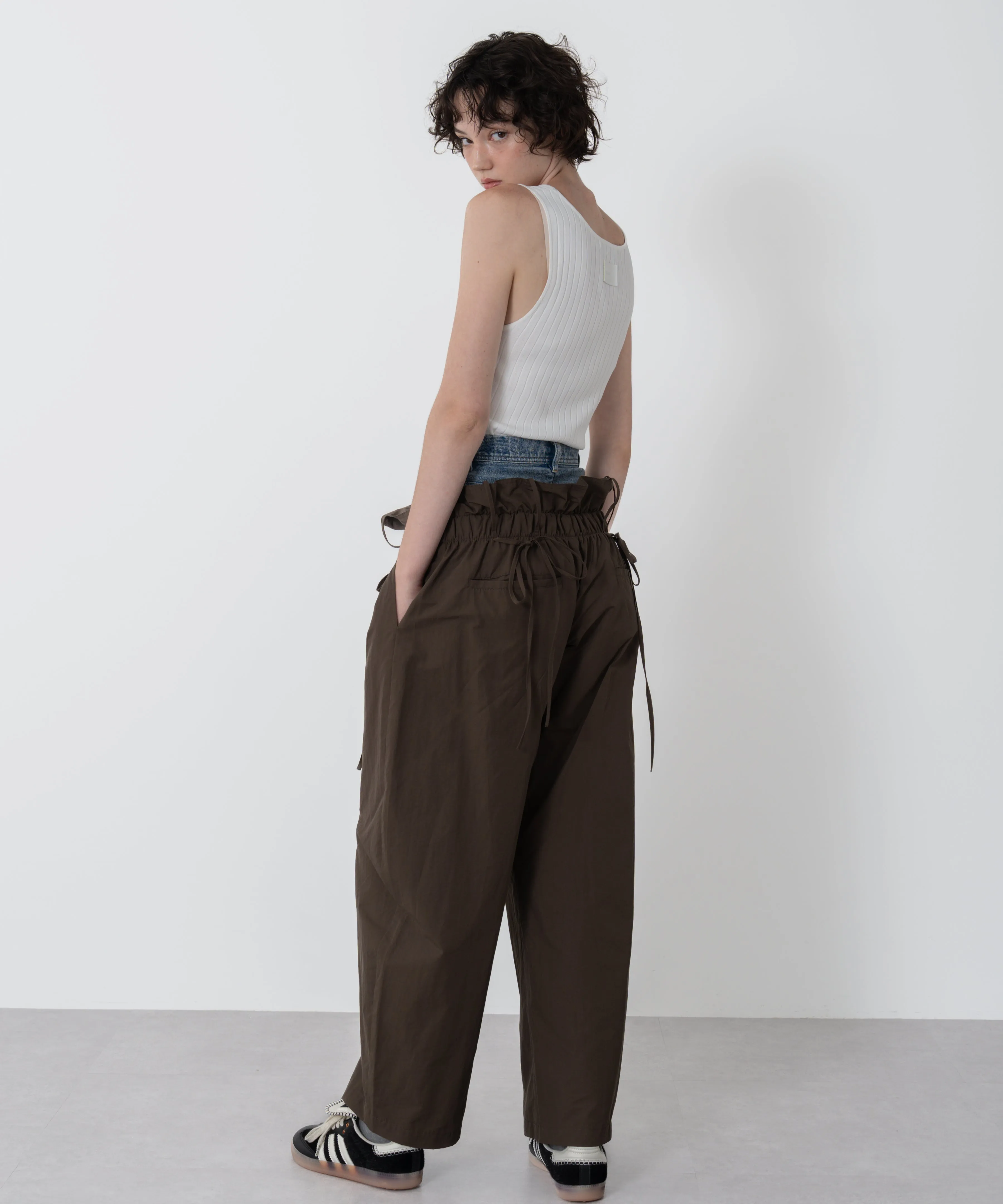 Ribbed Knit Cropped Tank Top