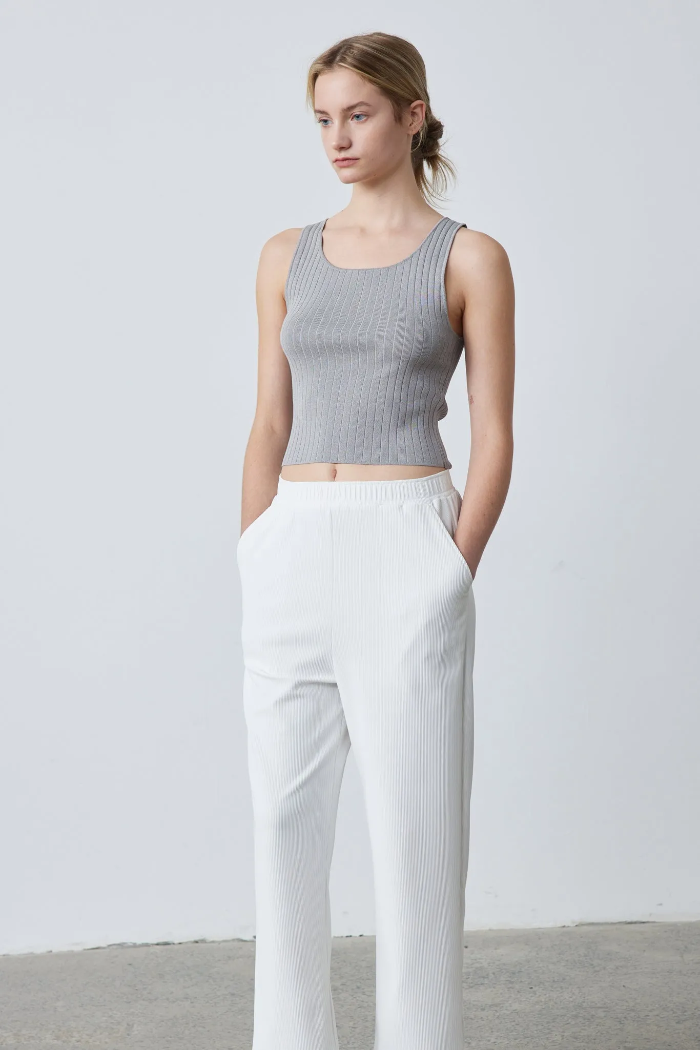 Ribbed Knit Cropped Tank Top