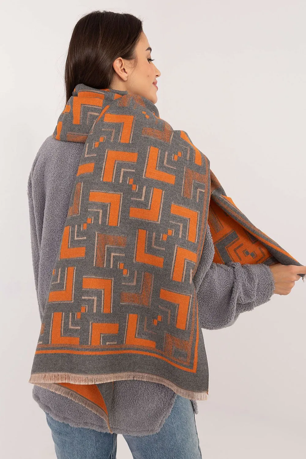 Stylish Women’s Scarf