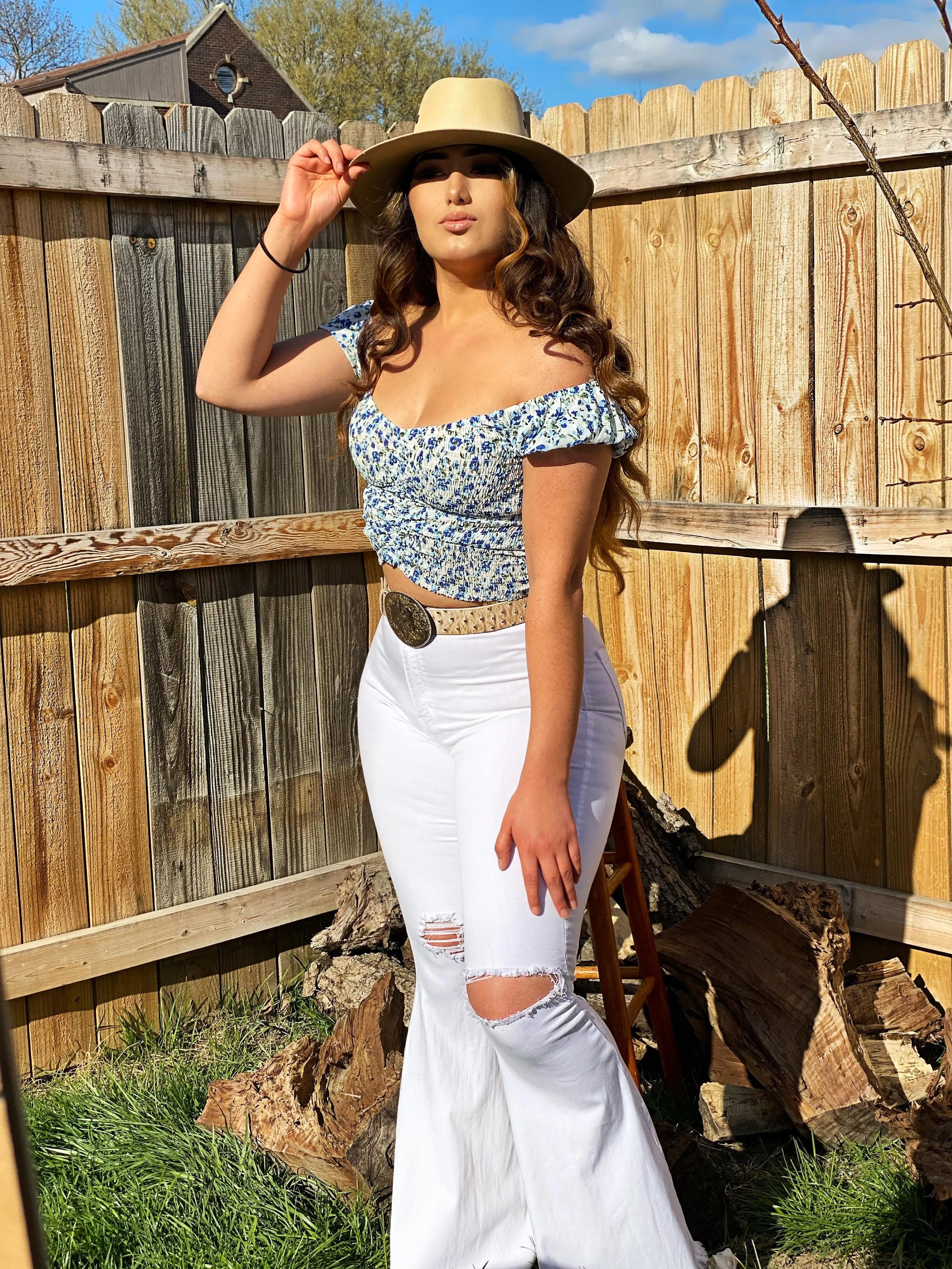 Vaquera White Flare